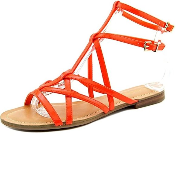 New GUESS Factory Mannie Gladiator Flat Sandals - Picture 1 of 11